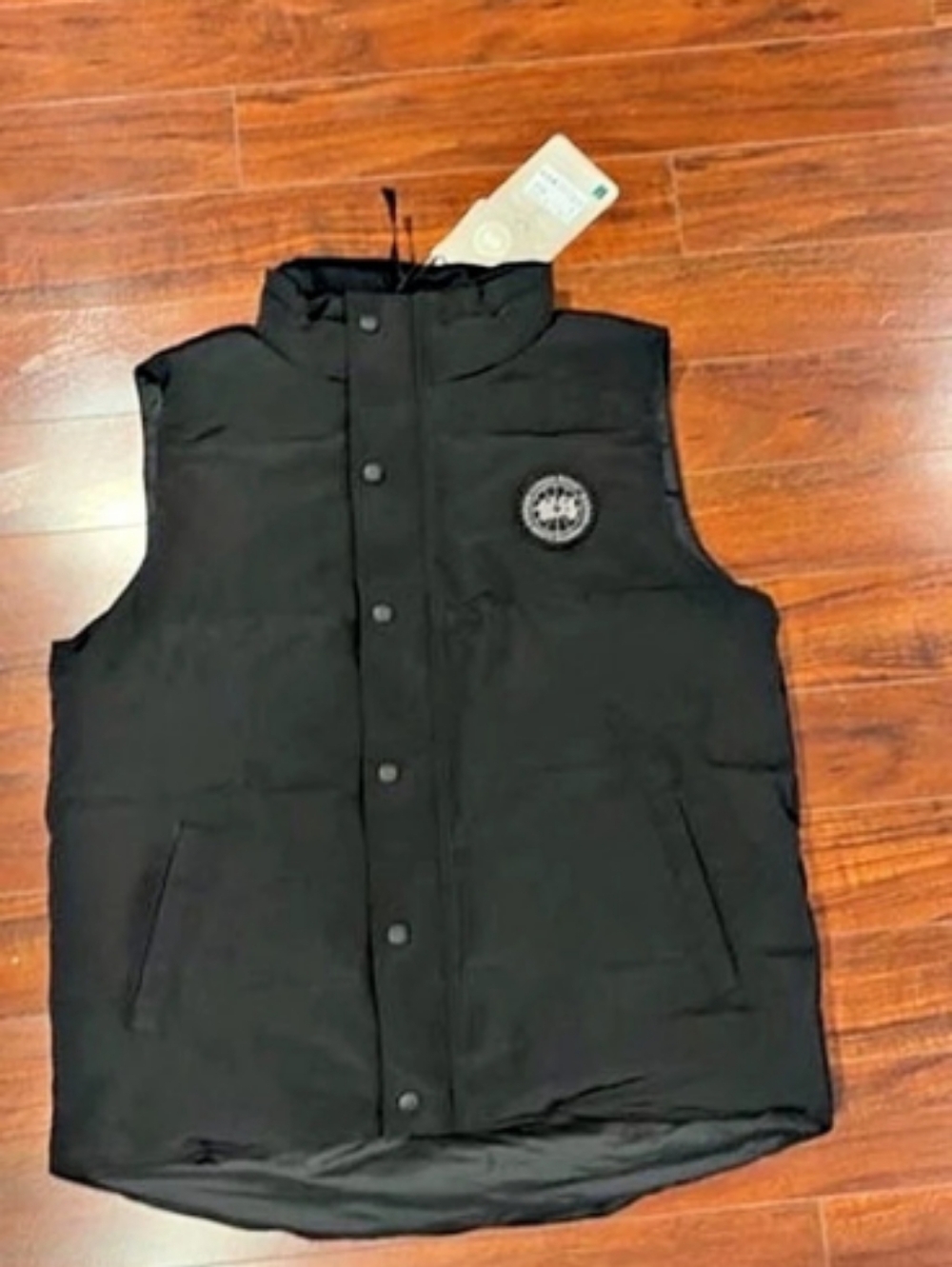 Canada Goose Black Vest Size Medium NWT
